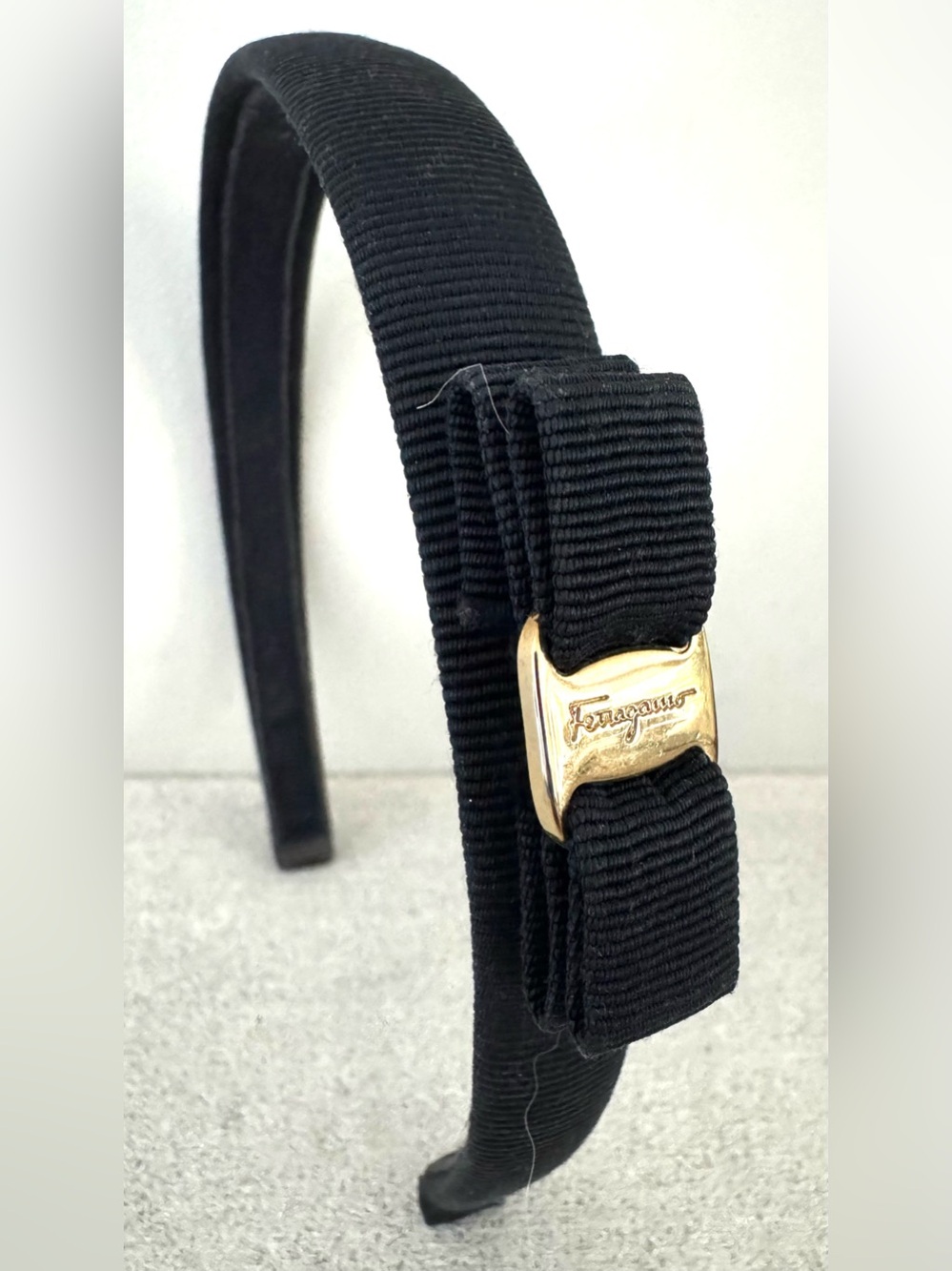 SALVATORE FERRAGAMO Vara Bow Narrow Width Headband Black Grosgrain Gold Logo